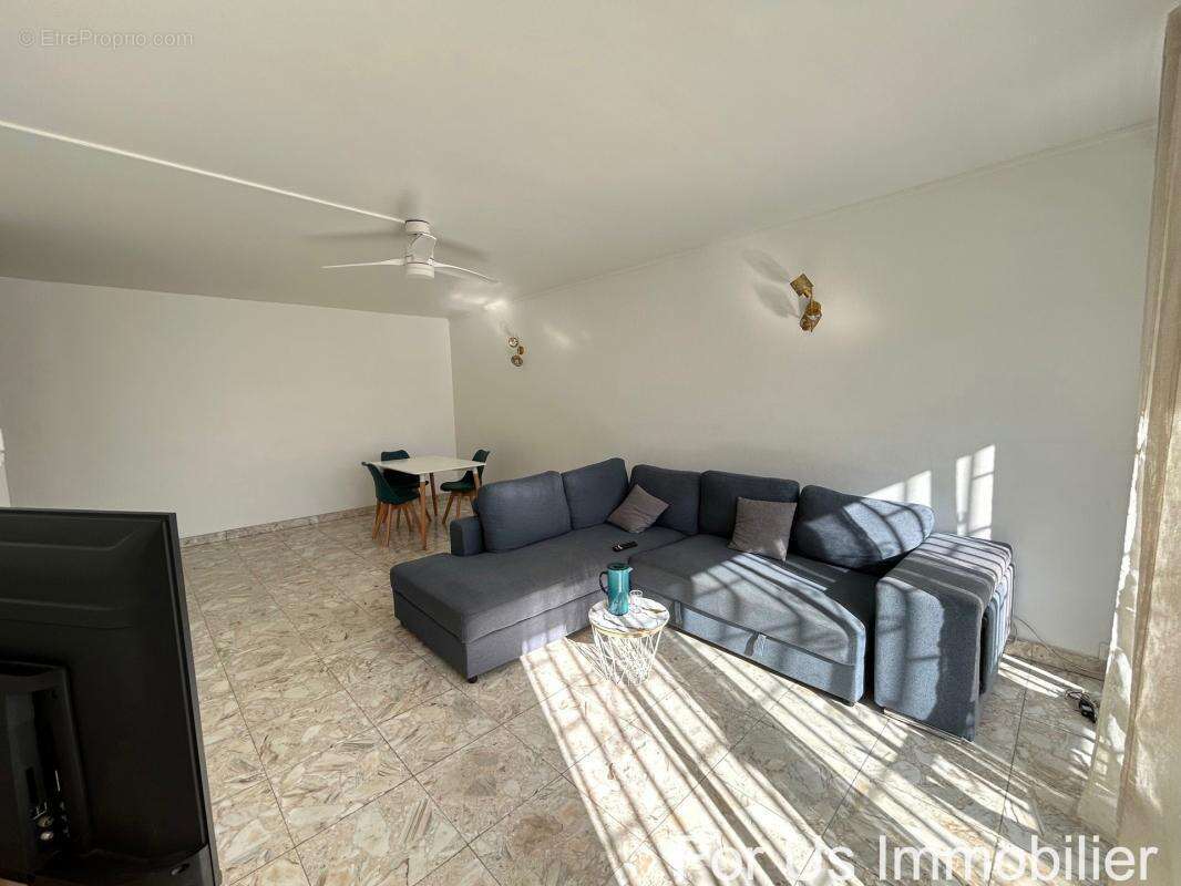 Appartement à POINTE-A-PITRE