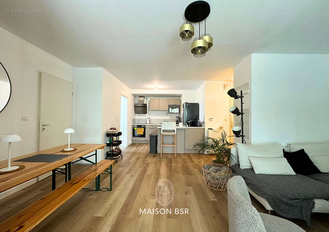 Appartement à LA CHAPELLE-SUR-ERDRE