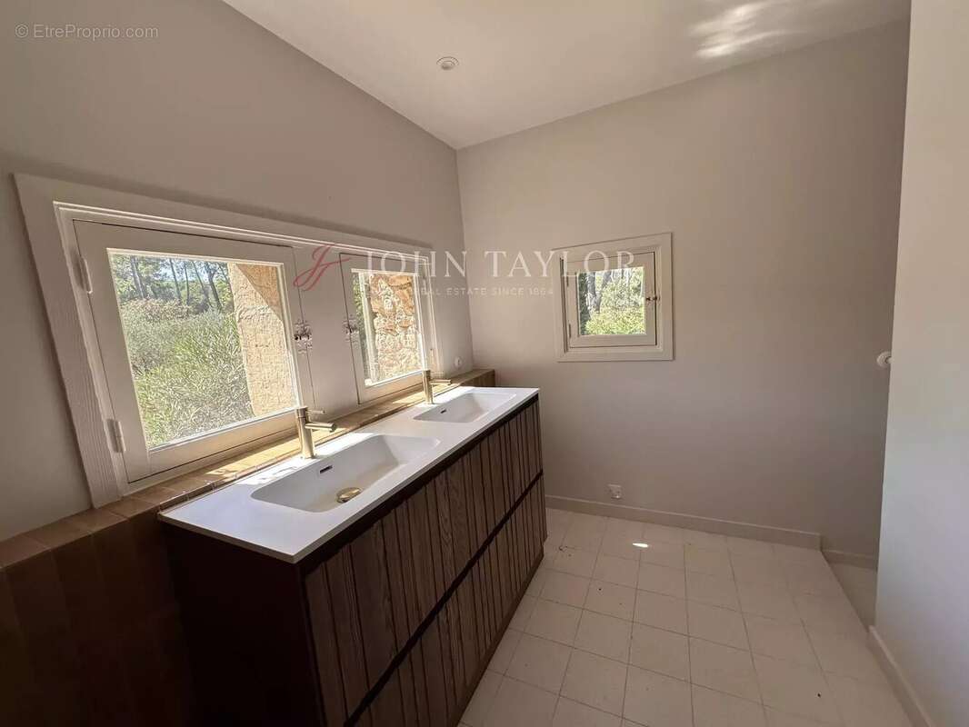 Maison à SAINT-REMY-DE-PROVENCE