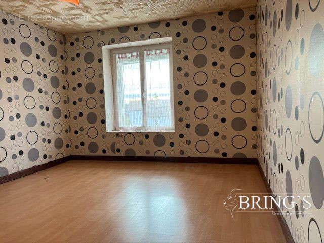 Maison à AUTRECOURT-SUR-AIRE