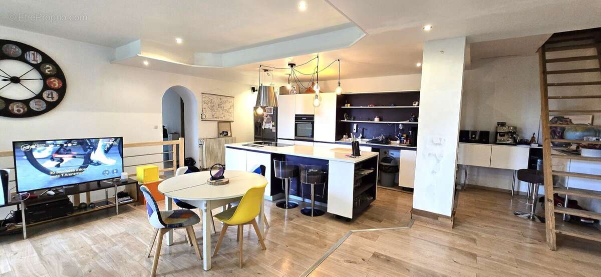 Maison à CHAUDENEY-SUR-MOSELLE