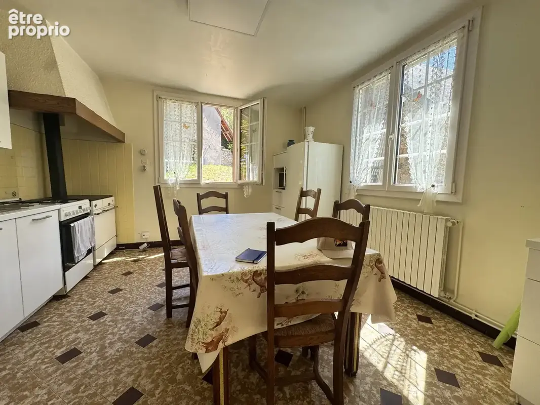 Maison 6 pièces 120 m² à vendre à Cressat (23140) - photo 8