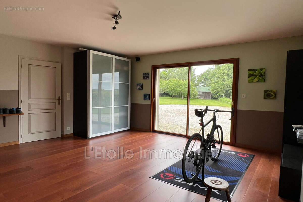 Maison 204 m² à Mortagne-Au-Perche  - photo 9