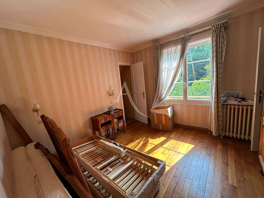 Maison à rafraichir beau potentiel - photo 9