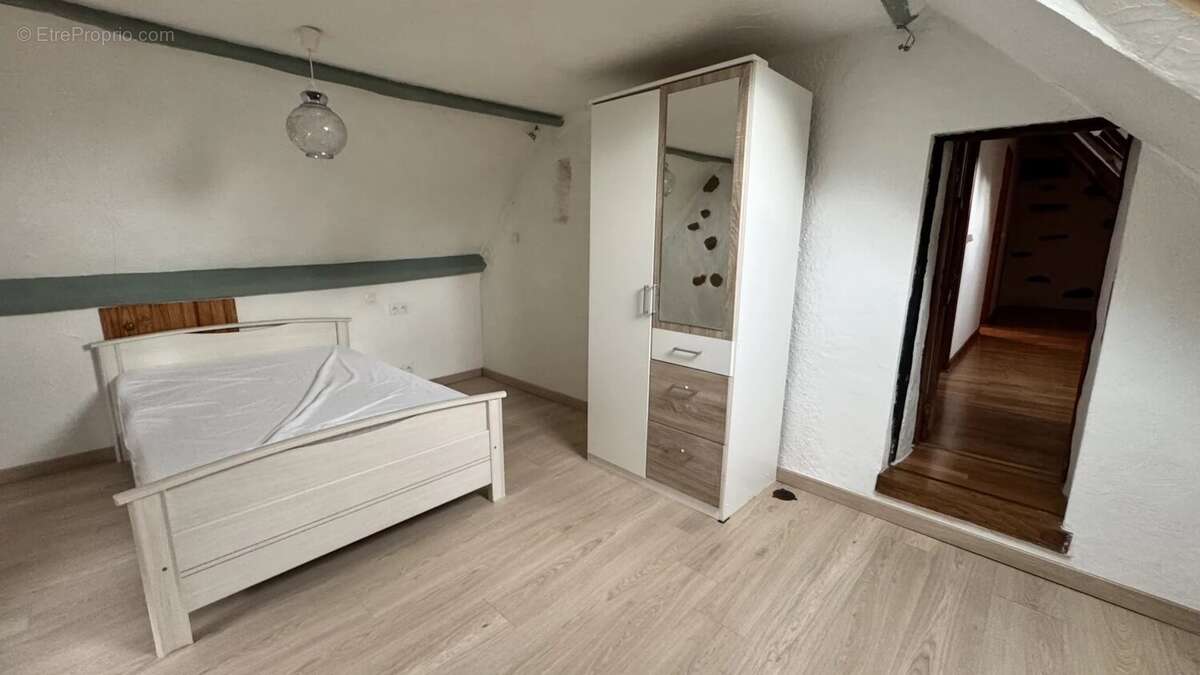 Maison 105 m² à Ladignac-Le-Long  - photo 9