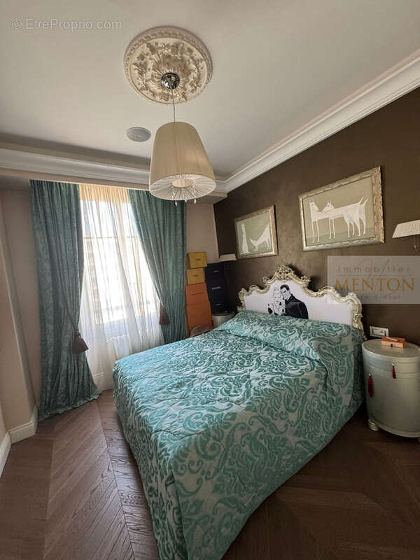 Appartement à MENTON