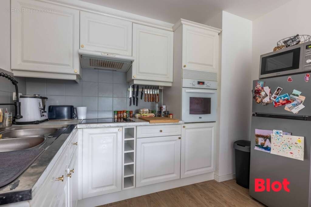 Appartement à LA CHAPELLE-THOUARAULT