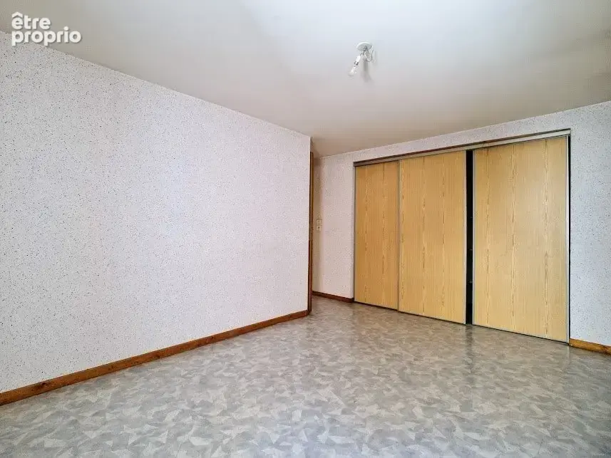 SAÔNE  Appartement fonctionnel et lumineux de 62 m² - photo 6