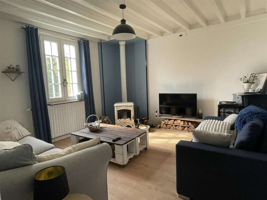 Maison à LE PIN-AU-HARAS