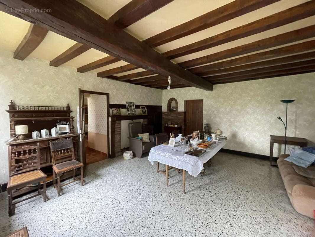 Maison à CRESANTIGNES