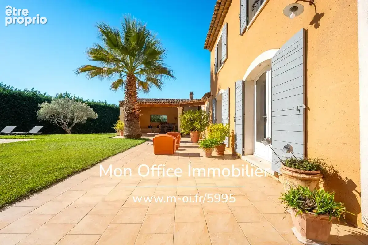 Référence : 6956-VCL - Belle Bastide - Jolie vue - 15 minutes d'Aix en Provence - photo 16