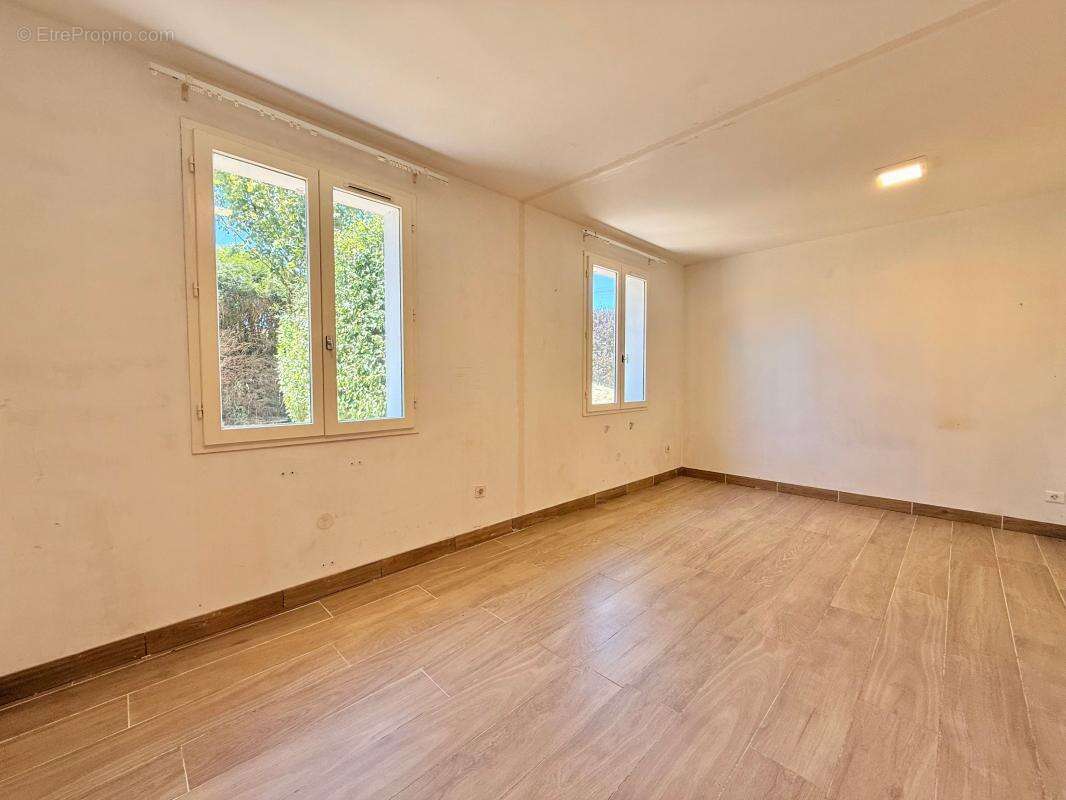 Maison 4 chambres 108m² - photo 10