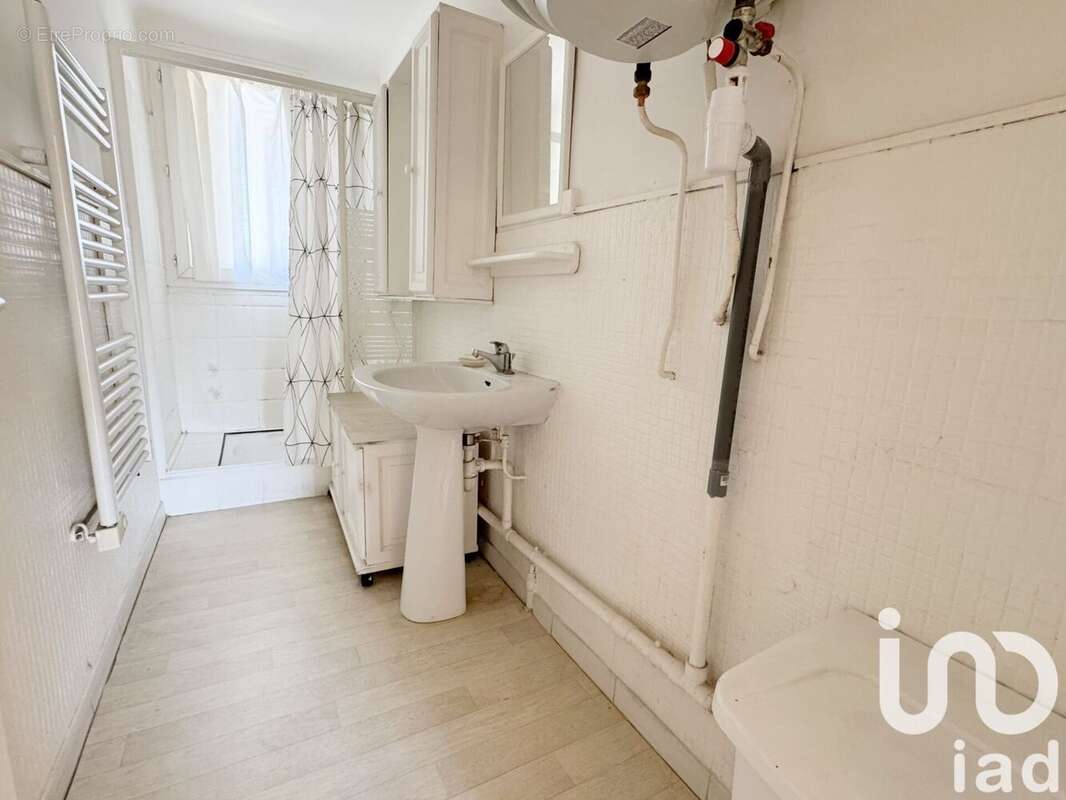 Photo 7 - Appartement à MARSEILLE-4E