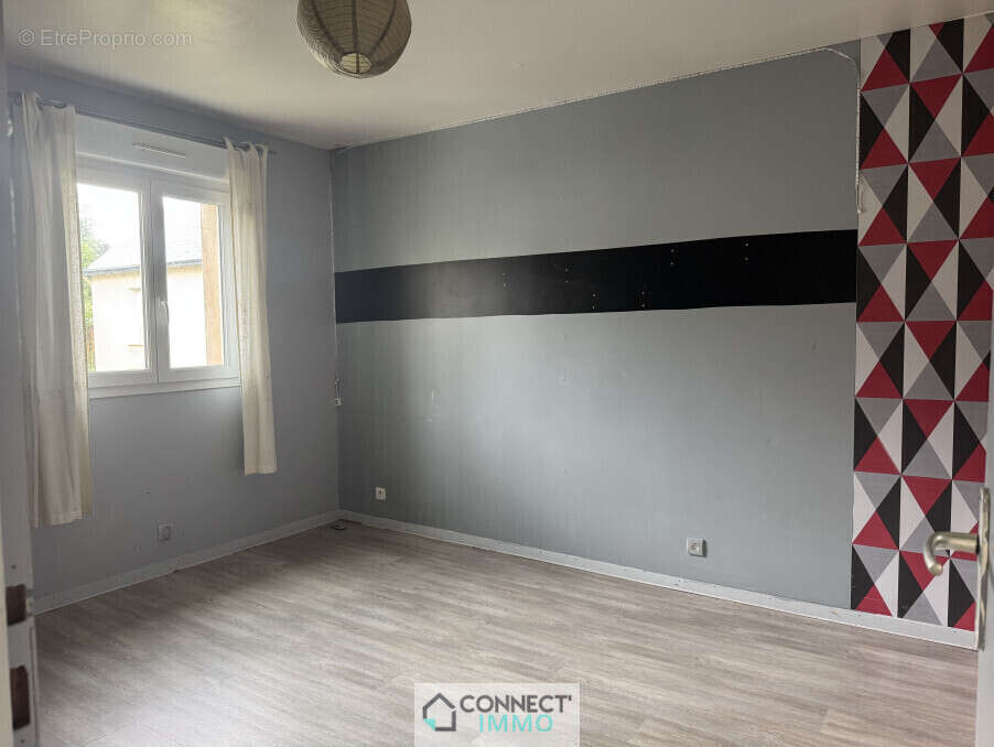 Maison à PLOUNEOUR-MENEZ