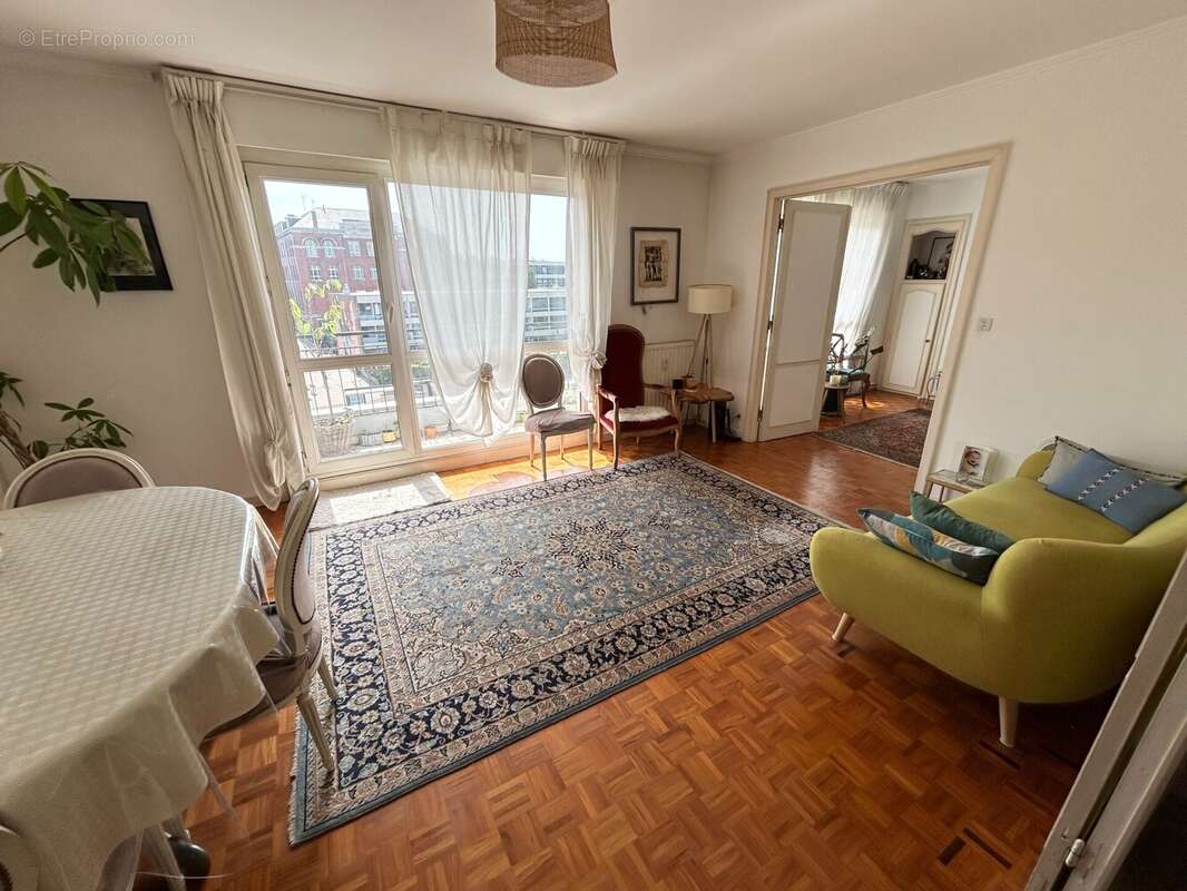 Appartement à CROIX