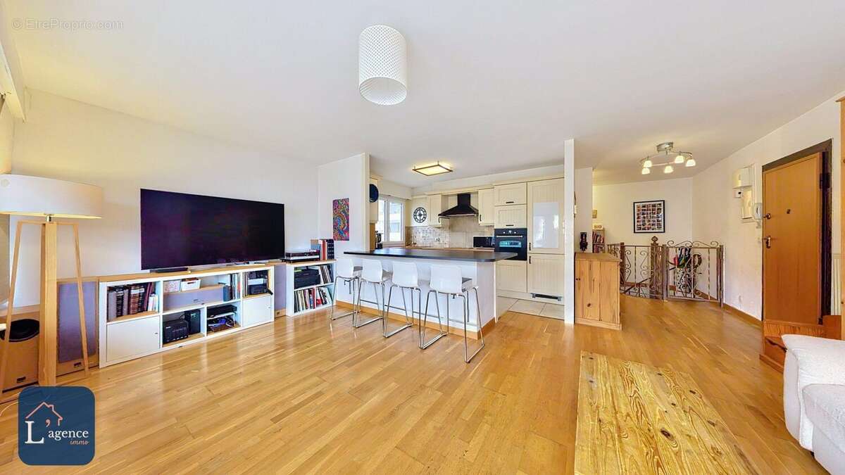 Appartement à DIVONNE-LES-BAINS