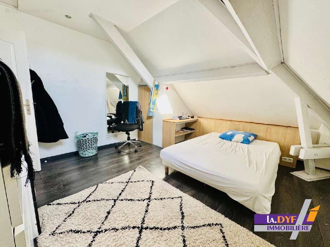 Maison à AULNAY-SOUS-BOIS