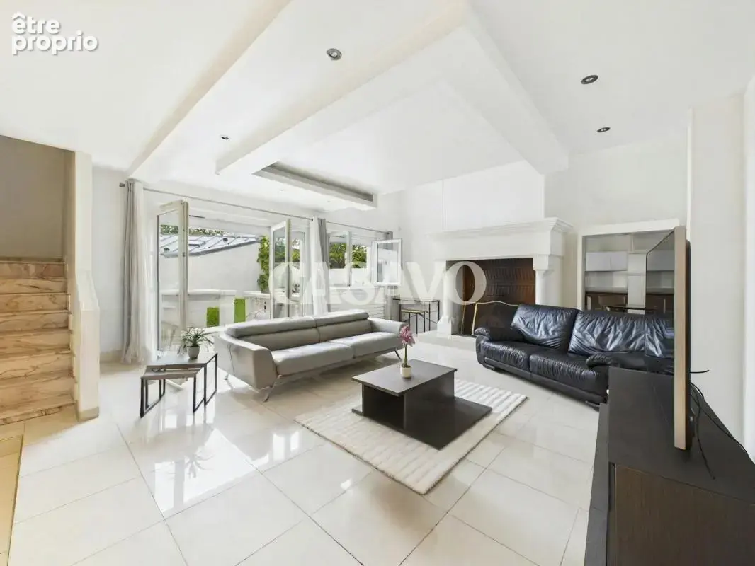 Vente Maison 6 pièces de 190m² - 94700 Maisons-Alfort - photo 1