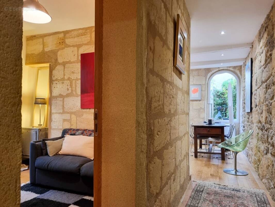 Appartement à BORDEAUX