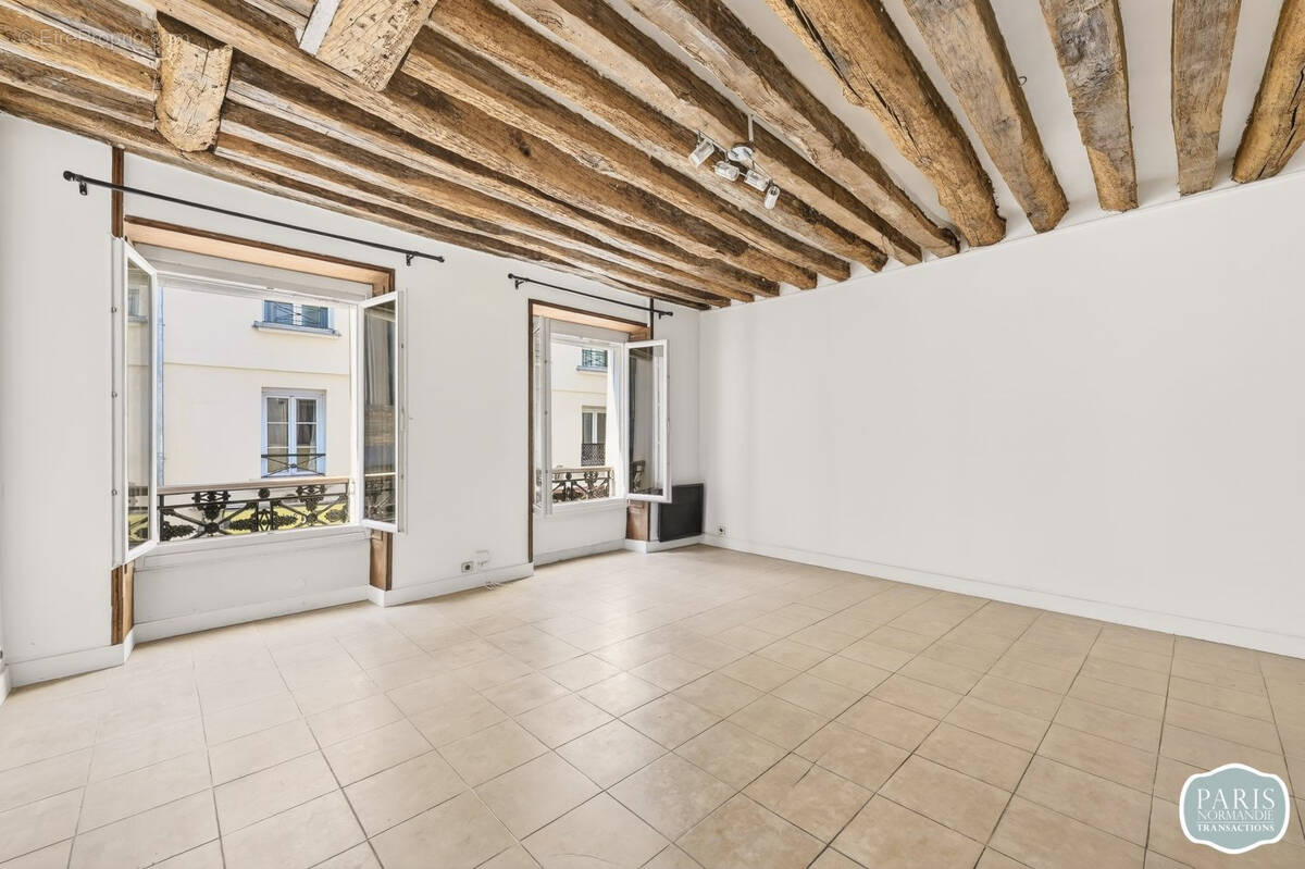 Appartement à PARIS-11E