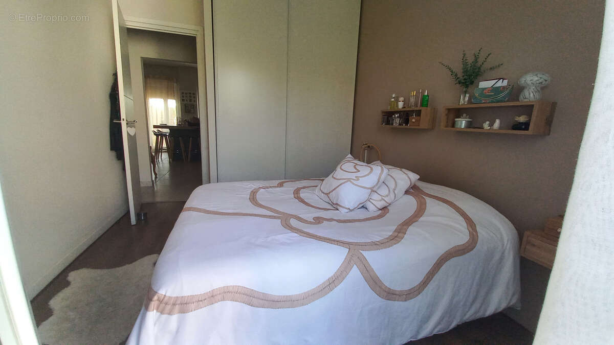 Champ de Mars/ Bassin, appartement T3 jardin. - photo 16