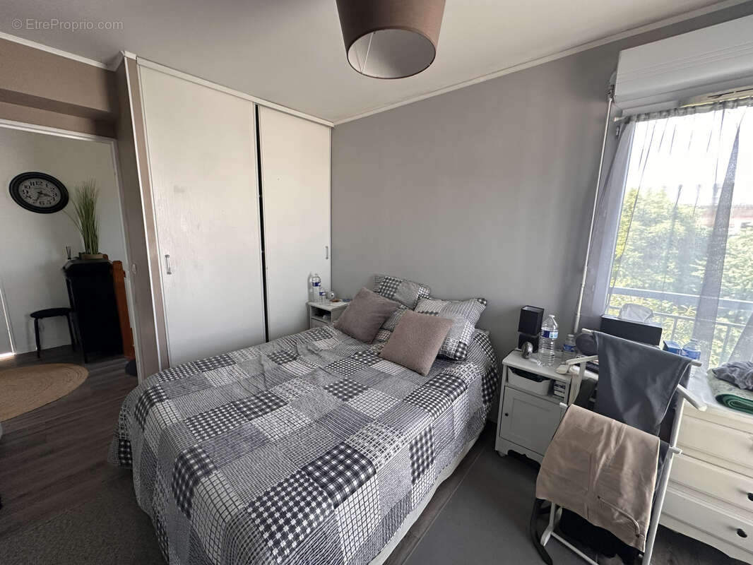 Appartement à STAINS