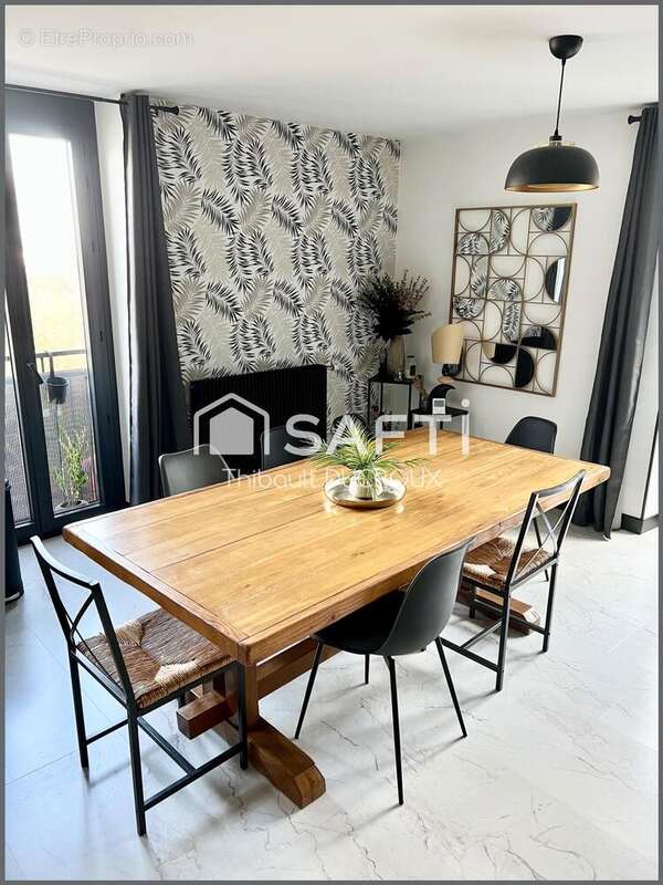 Photo 5 - Maison à MONTCENIS