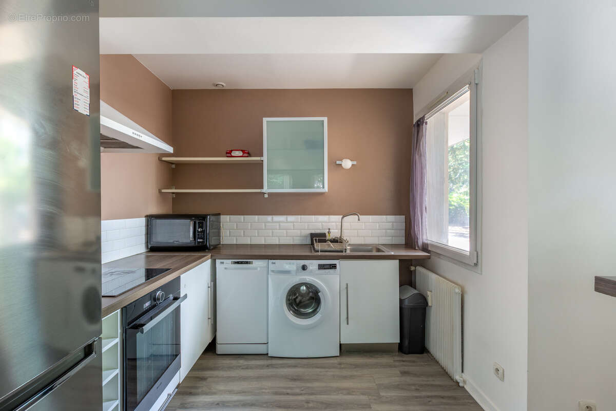 Appartement à LYON-8E