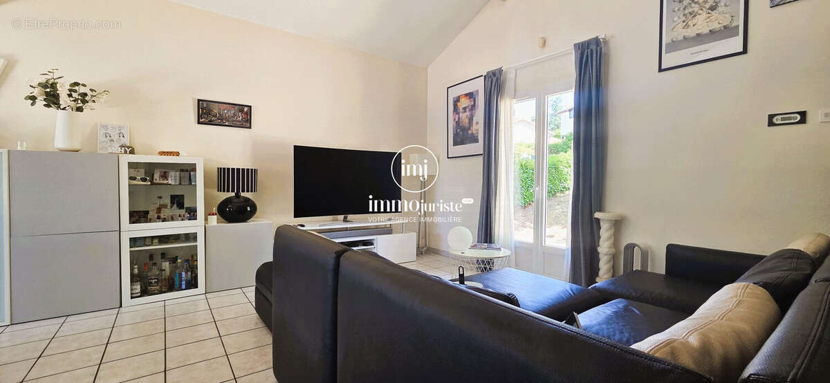 Maison 197 m² à Limoges  - photo 7