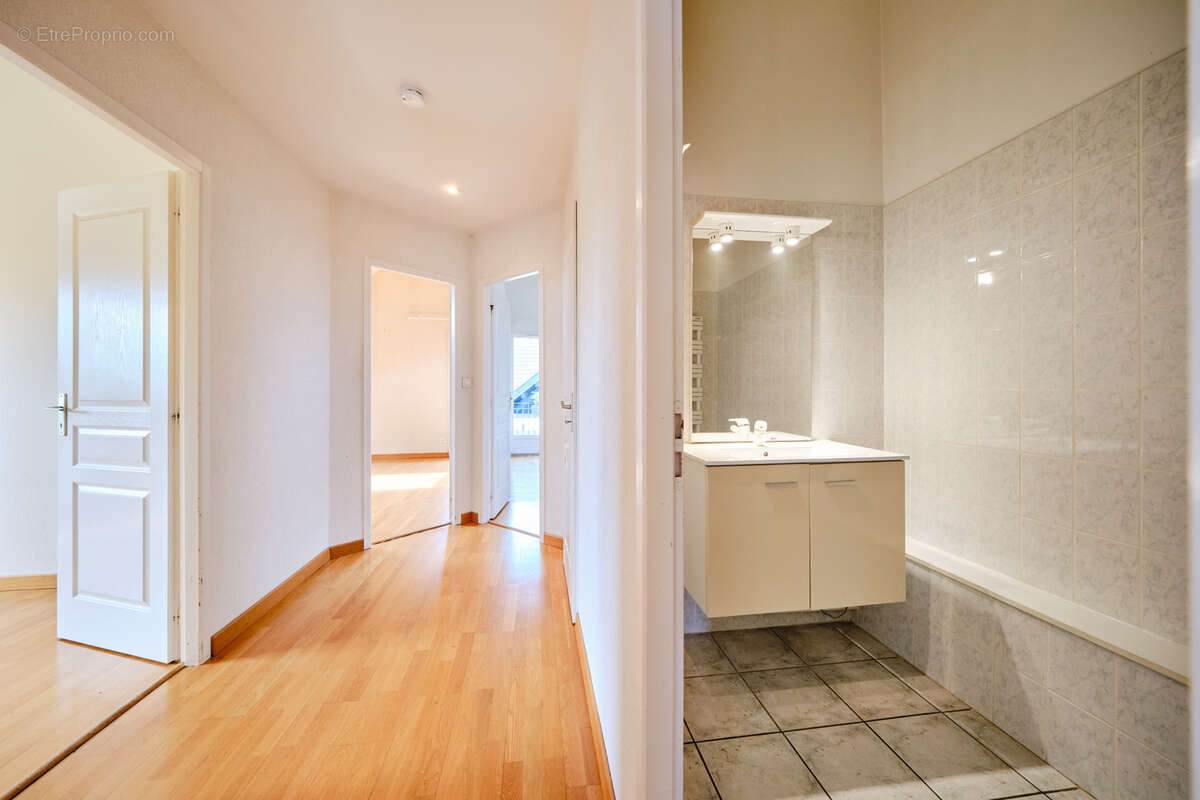 Appartement à ANNECY-LE-VIEUX