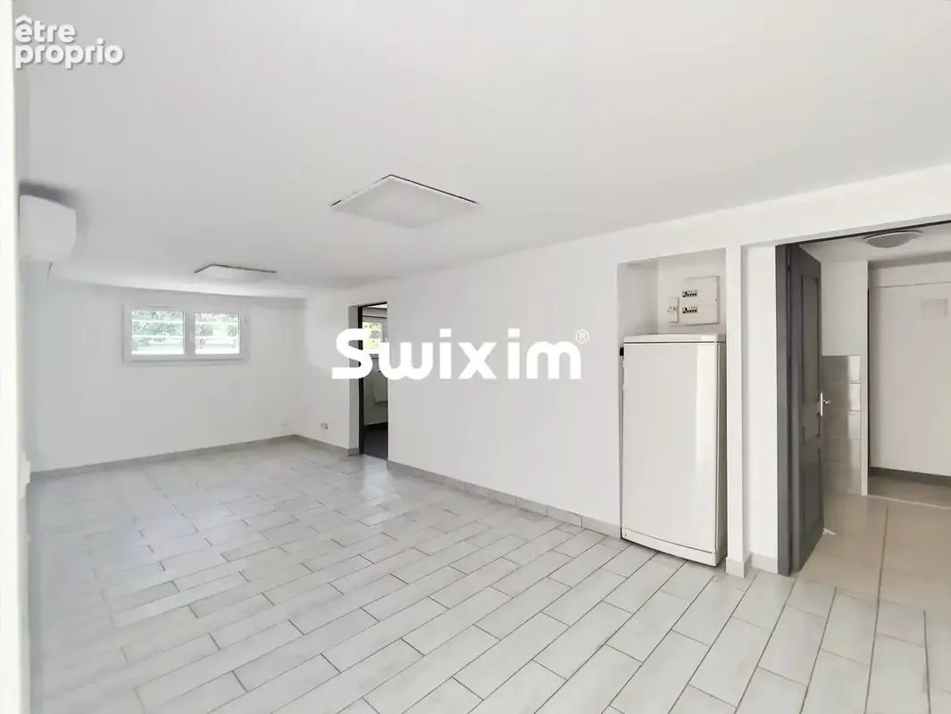 Maison de 160 m² en centre-ville, double garage, dépendance, jardin - photo 12