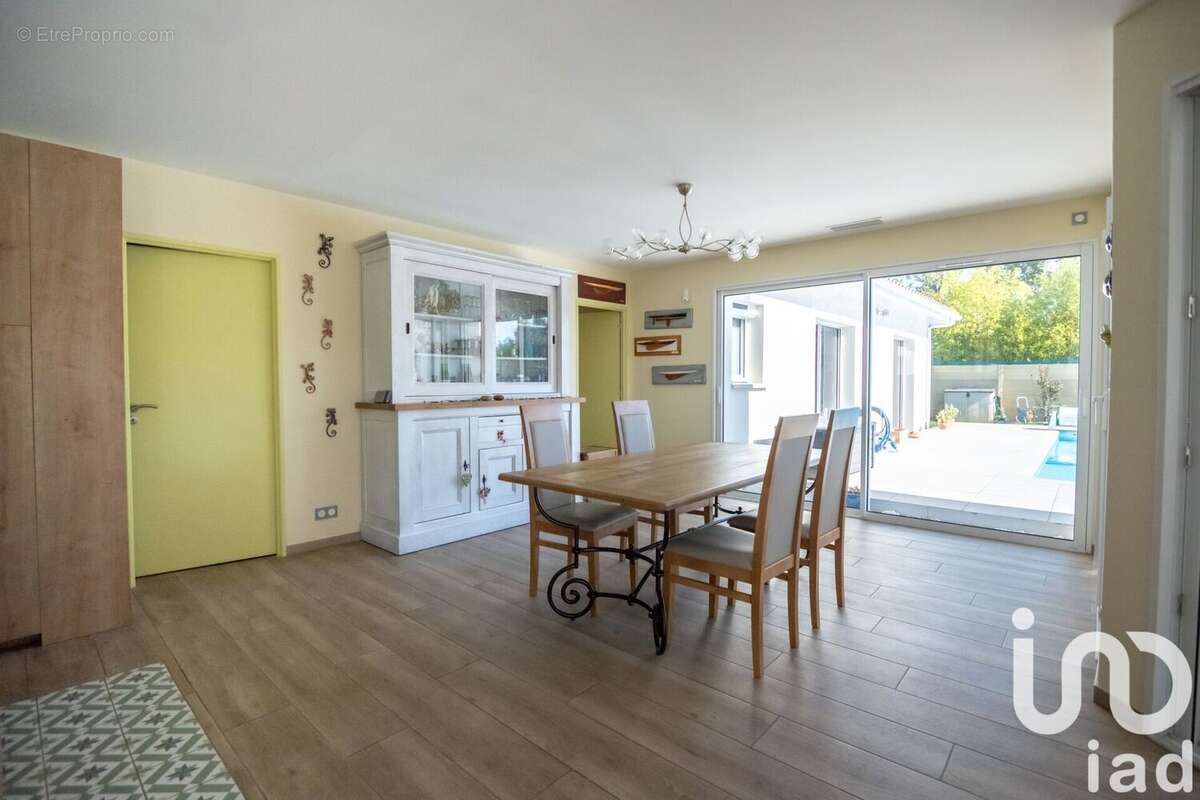 Photo 6 - Maison à LANTON