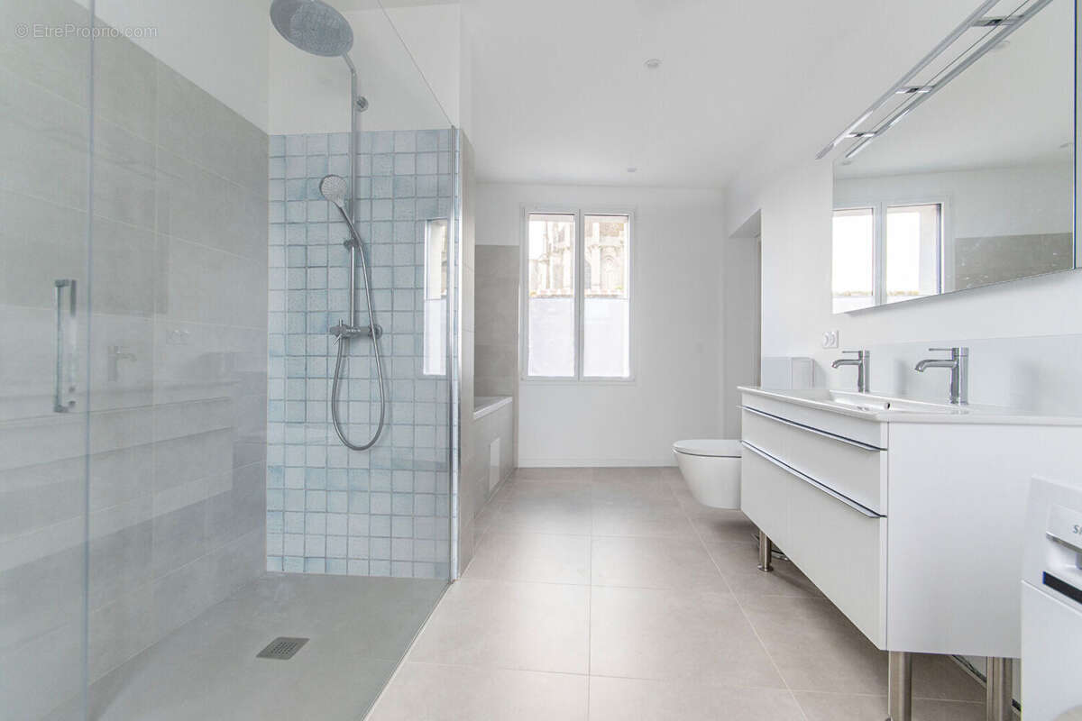 Maison à FONTAINEBLEAU