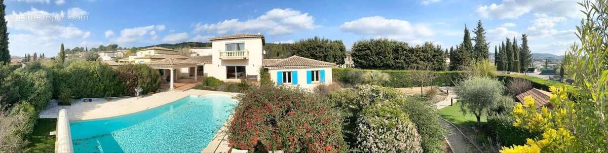 Photo 2 - Maison à DRAGUIGNAN