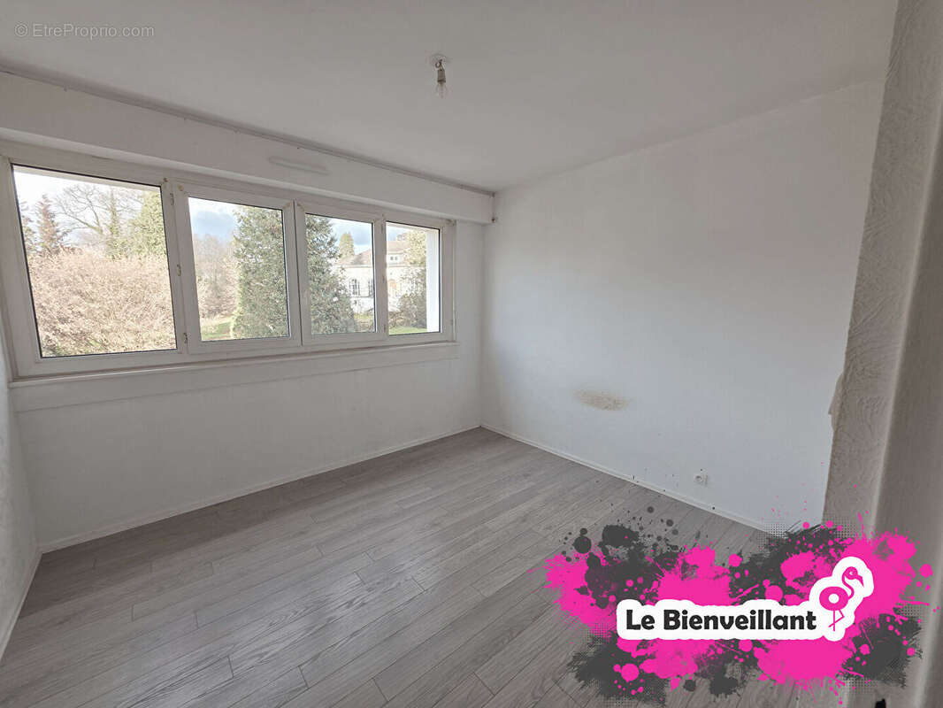 Appartement à LUXEUIL-LES-BAINS