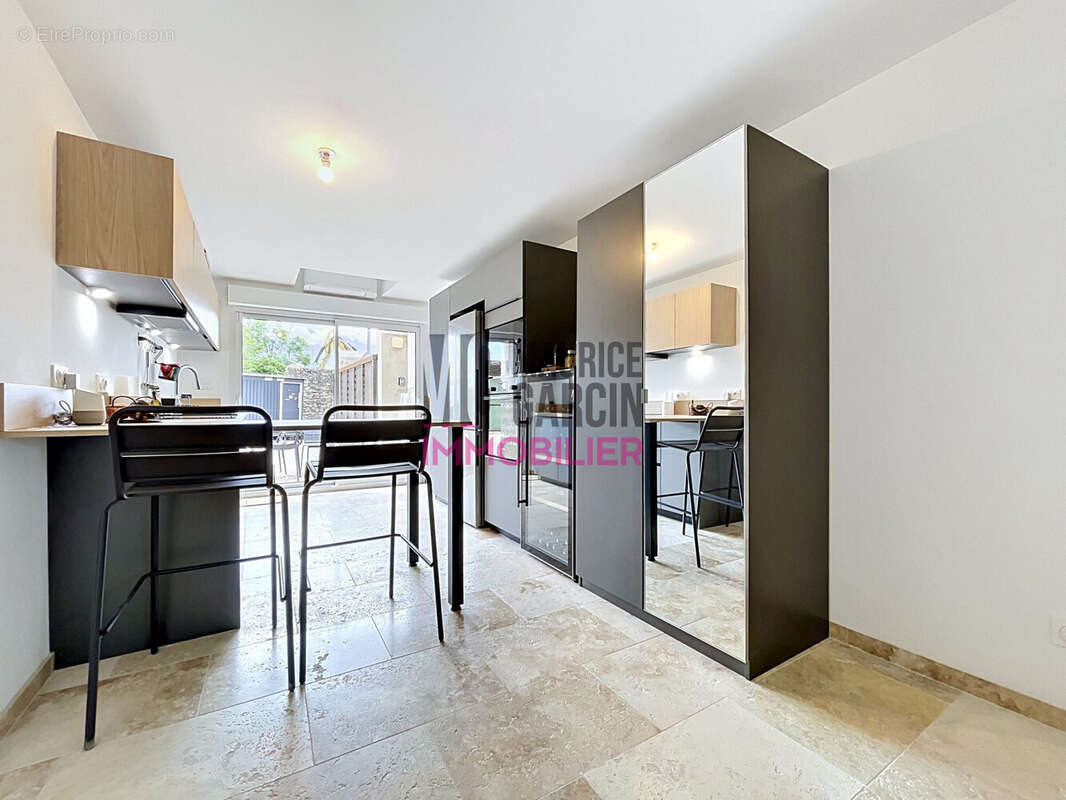 Maison à PERNES-LES-FONTAINES