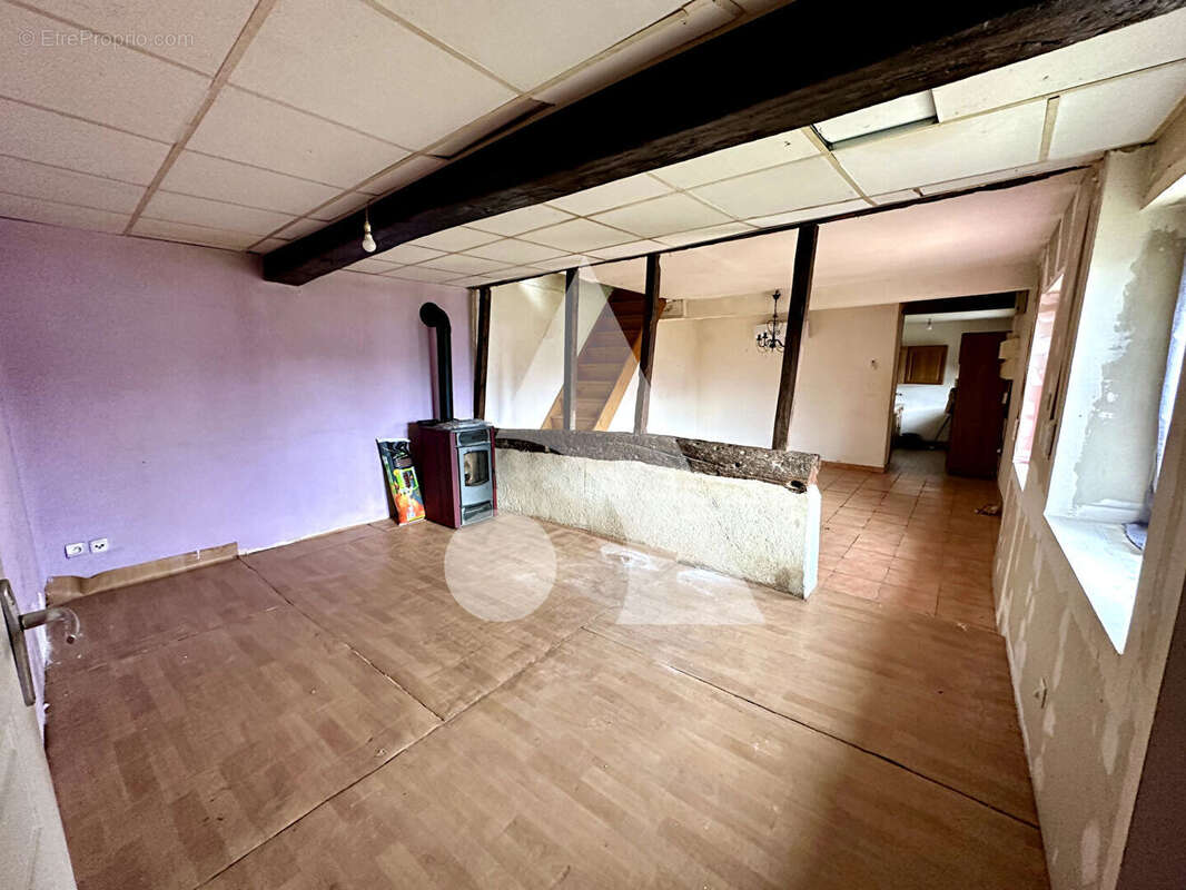 Maison à BEAUMONT-LE-ROGER