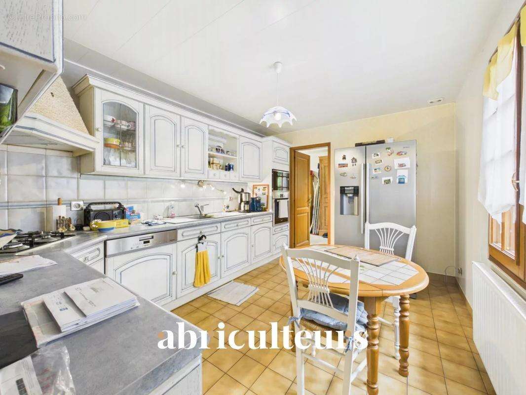 Maison à CHATEAUDUN