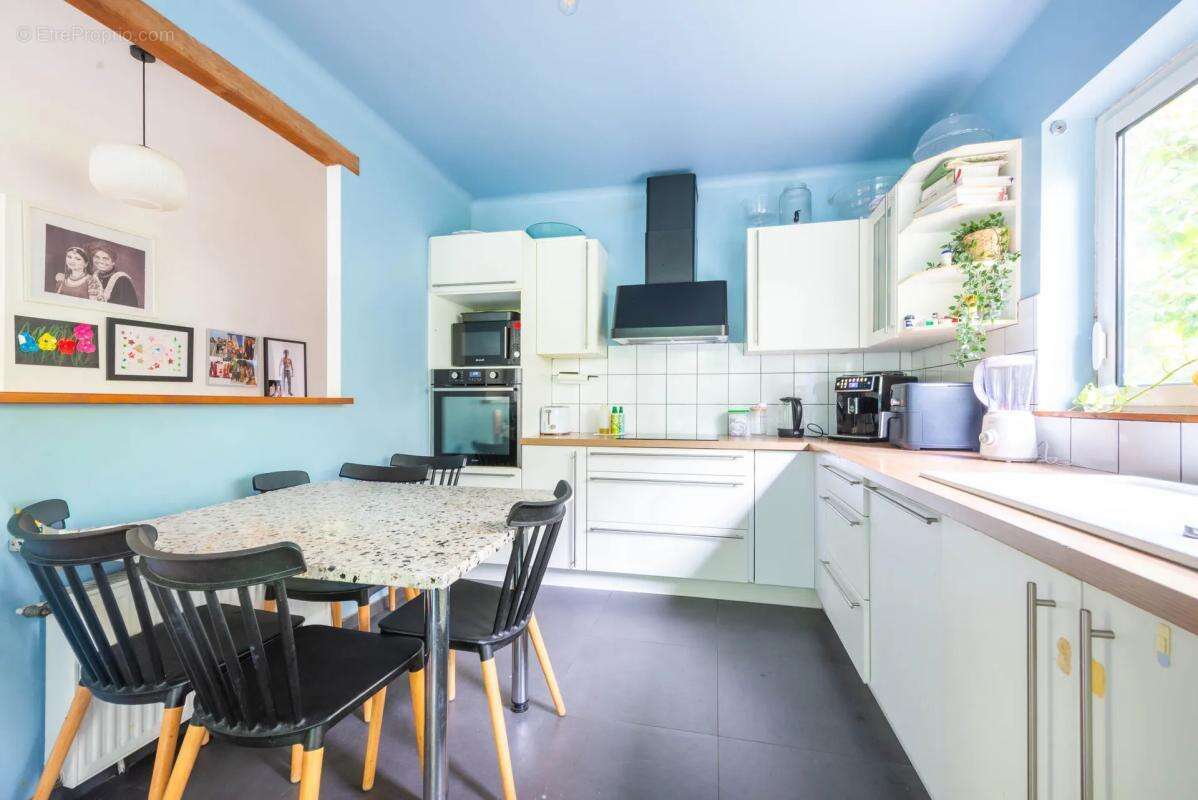 Maison à L'ETANG-LA-VILLE