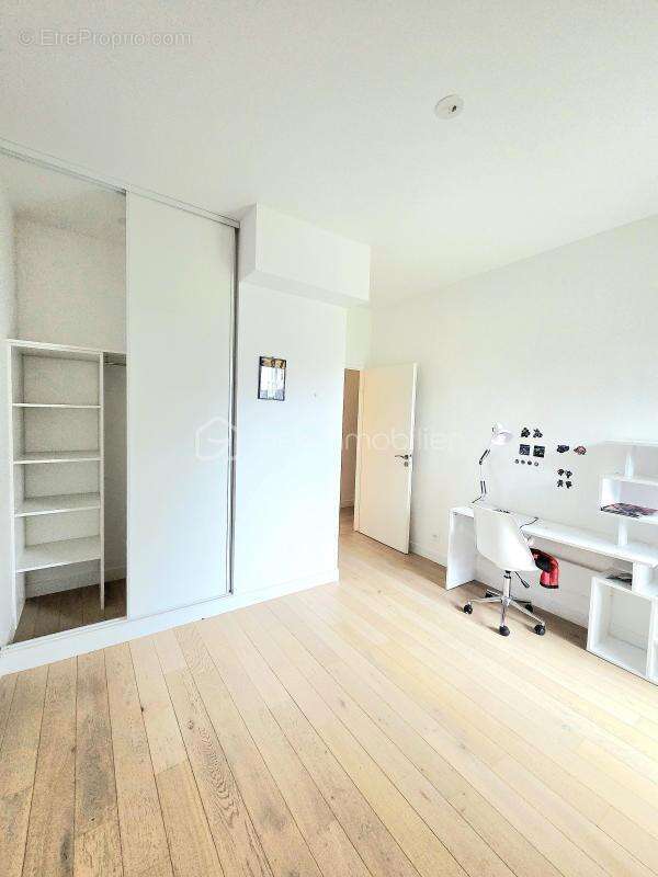 Appartement à RUEIL-MALMAISON