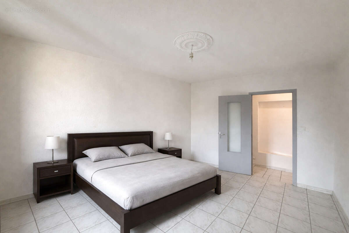 Maison à LAURE-MINERVOIS