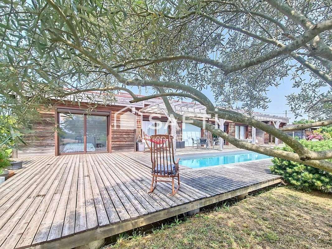 Photo 3 - Maison à ROQUEMAURE