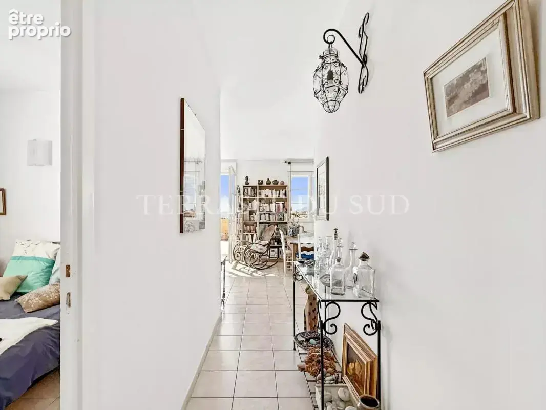 Vente Appartement T2/3 de 58 m2 LC avec Grande Terrasse, Parking Privatif et Cave - Montolivet Marseille 12 - photo 15