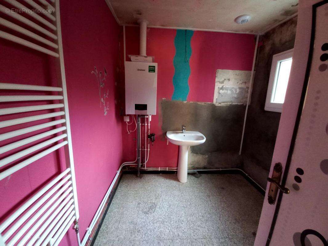 WINGLES 13 rue de l’ Electrolyse - photo 6