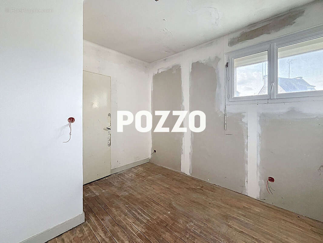 Appartement à SAINT-HILAIRE-DU-HARCOUET