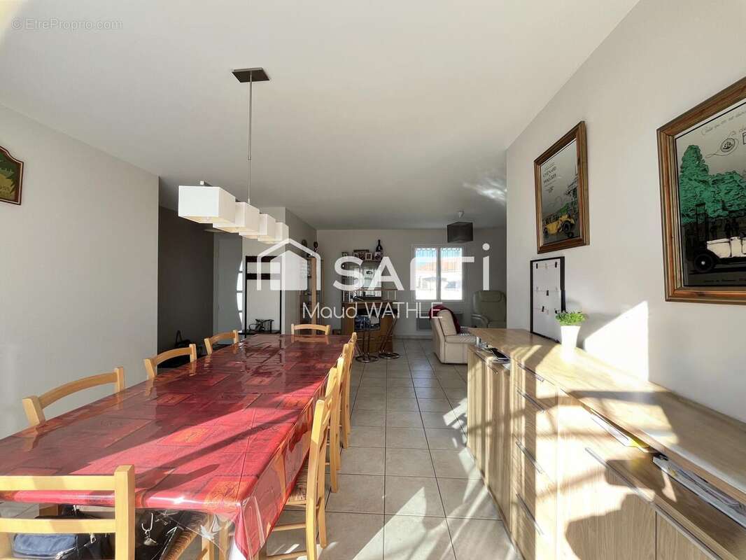 Photo 2 - Maison à LAIROUX