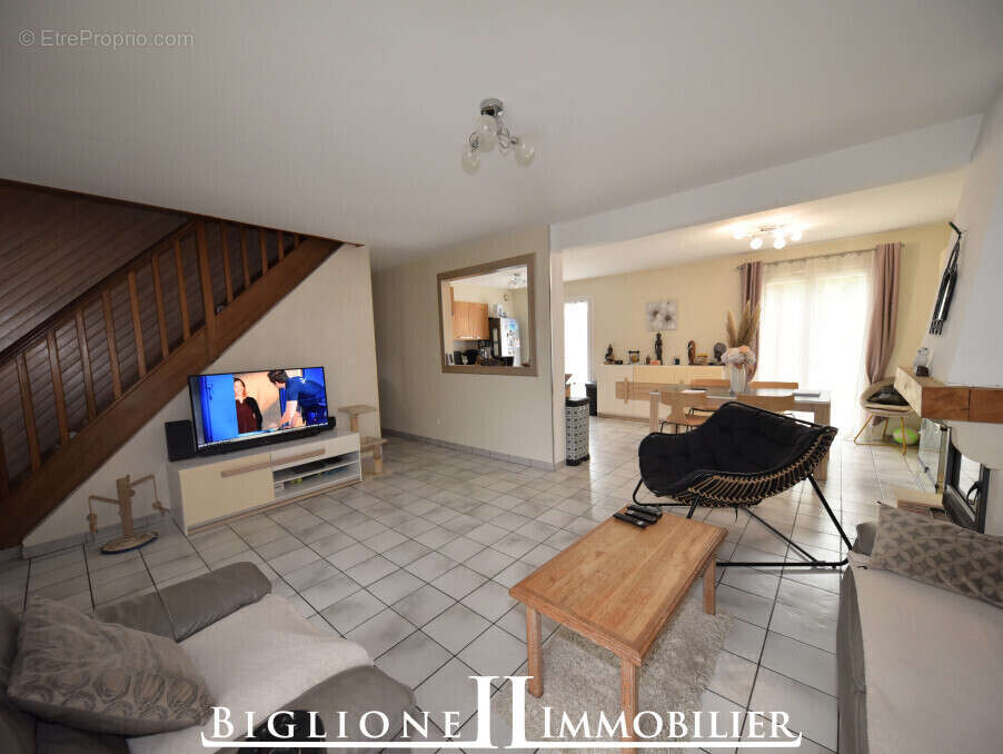 Maison à MONTFERMEIL