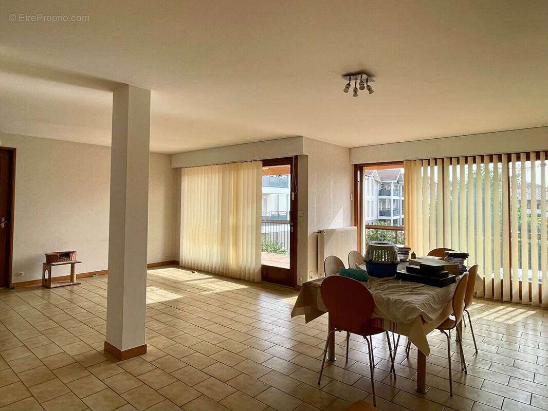 Appartement à THONON-LES-BAINS