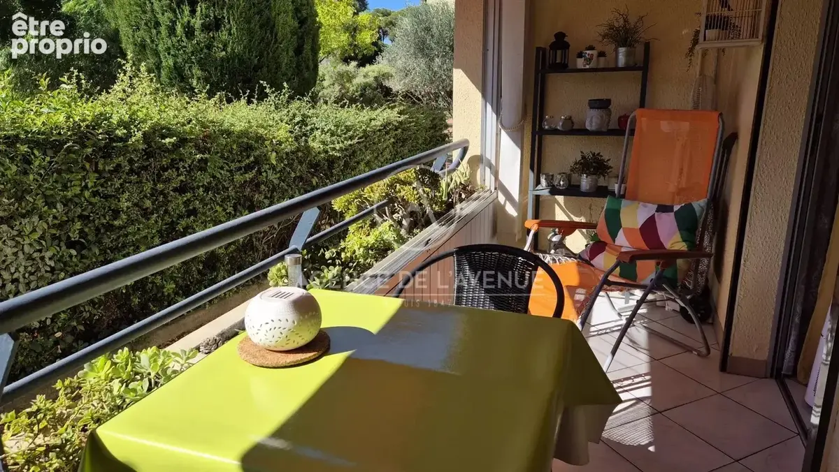 Appartement 2 pieces + parking - photo 4