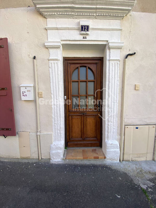 Maison à CHATEAURENARD